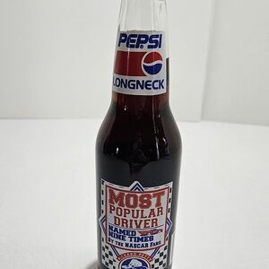 Richard Petty Pepsi Longneck Bottle – Most Popular Driver – Vintage Collectible